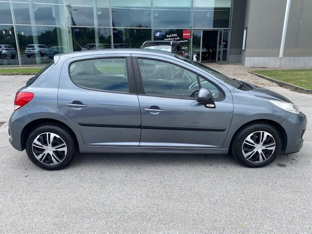 PEUGEOT 207 usata, con Airbag laterali