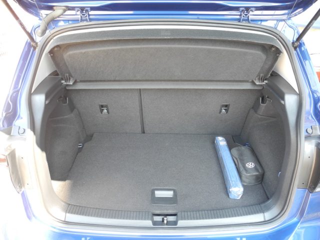 VOLKSWAGEN T-Cross usata, con Volante in pelle