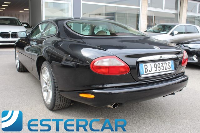 JAGUAR XK8 usata, con Boardcomputer