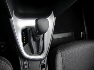 TOYOTA Yaris Cross usata, con Hill holder