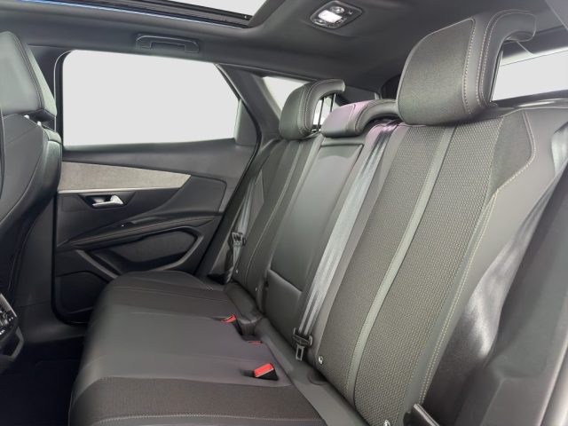 PEUGEOT 3008 usata 9
