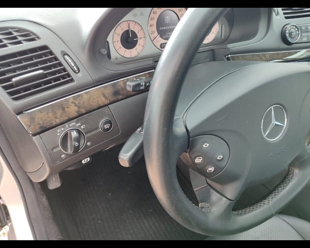 MERCEDES-BENZ E 280 usata 23
