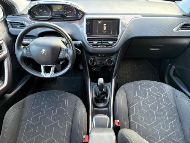 PEUGEOT 2008 usata, con Boardcomputer