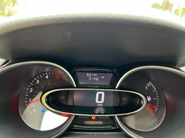 RENAULT Clio usata 27