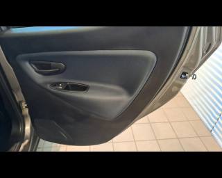 LANCIA Ypsilon usata 19