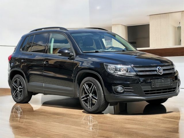 VOLKSWAGEN Tiguan usata, con ABS