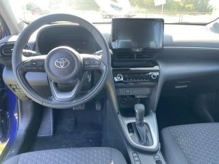 TOYOTA Yaris Cross usata, con Autoradio digitale