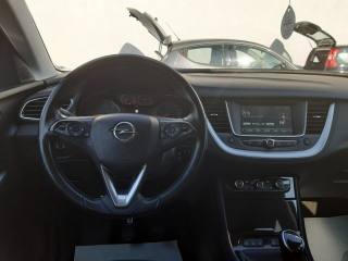 OPEL Grandland X usata, con Autoradio