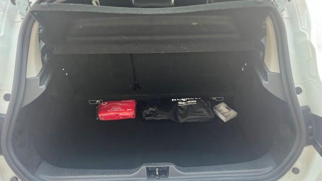 RENAULT Clio usata, con Specchietti laterali elettrici