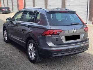 VOLKSWAGEN Tiguan usata, con Autoradio