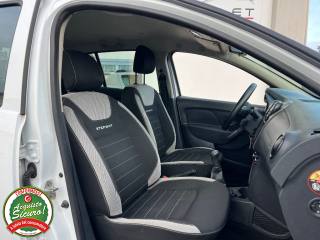 DACIA Sandero usata, con Autoradio