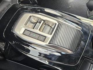 PEUGEOT 2008 usata, con Vivavoce