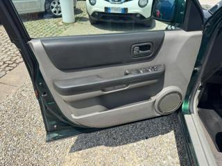NISSAN X-Trail usata, con Chiusura centralizzata