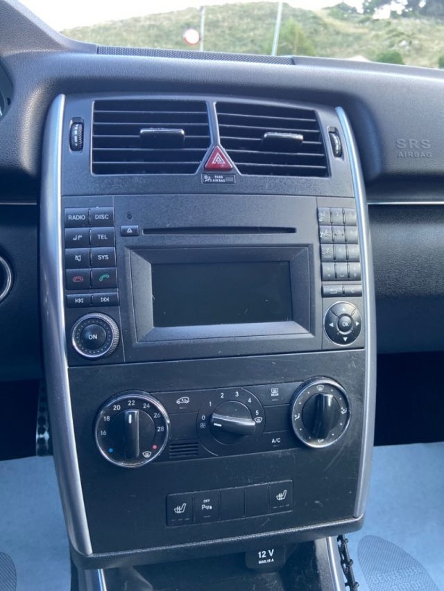 MERCEDES-BENZ B 180 usata, con Vivavoce