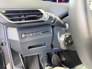 PEUGEOT 3008 usata 19