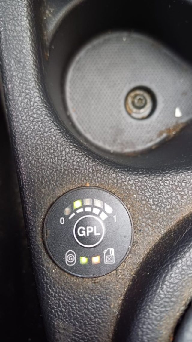 DACIA Sandero usata, con Immobilizzatore elettronico