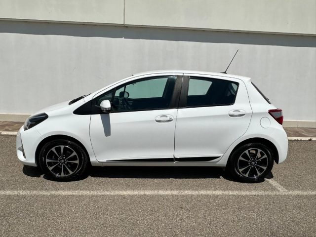 TOYOTA Yaris usata, con ESP