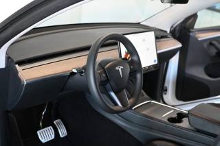 TESLA Model Y usata, con Cerchi in lega