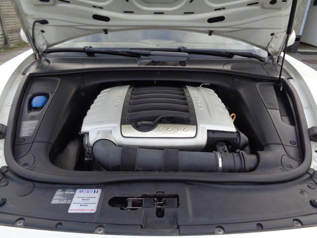 PORSCHE Cayenne usata, con Alzacristalli elettrici