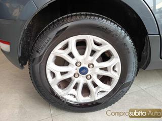 FORD EcoSport usata 22