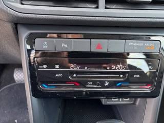 VOLKSWAGEN T-Cross usata, con Servosterzo