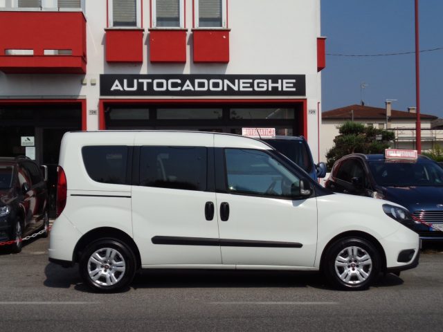 FIAT Doblo usata, con Alzacristalli elettrici