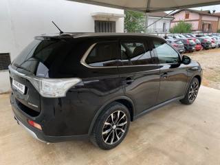 MITSUBISHI Outlander usata, con Antifurto