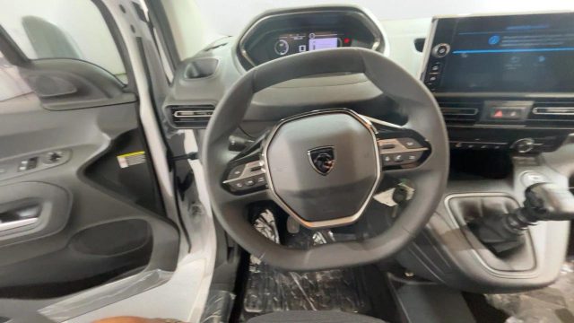 PEUGEOT Partner usata, con Autoradio