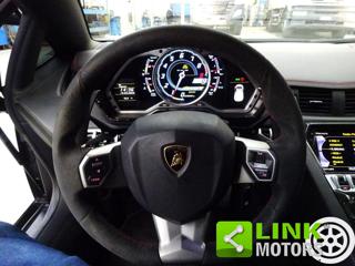 LAMBORGHINI Aventador usata, con Autoradio