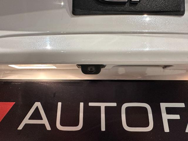 DR MOTOR DR 4.0 usata, con Regolazione elettrica sedili