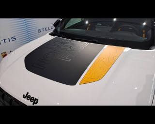 JEEP Avenger usata 23