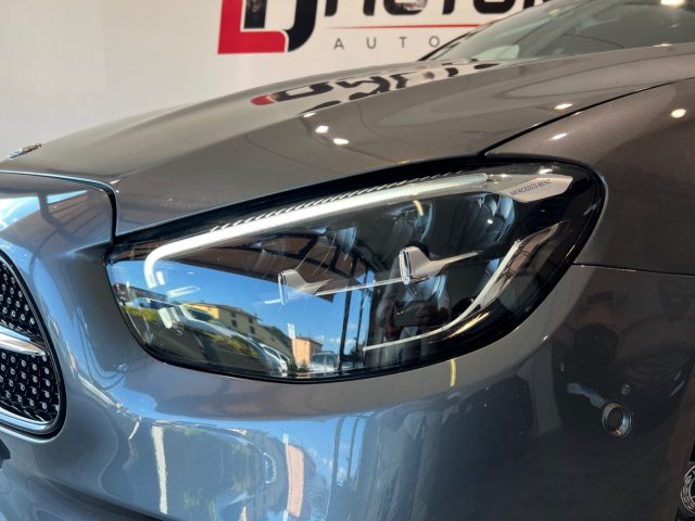 MERCEDES-BENZ E 300 usata, con Cronologia tagliandi