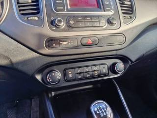 KIA Carens usata, con Autoradio