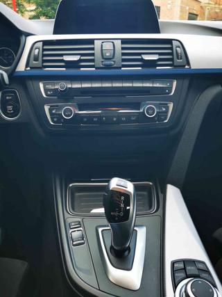 BMW 320 usata, con Sedile posteriore sdoppiato