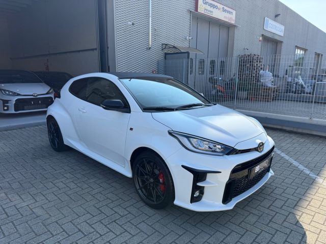 TOYOTA Yaris usata, con Alzacristalli elettrici