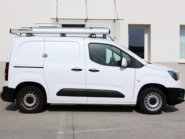 OPEL Combo usata, con Controllo trazione