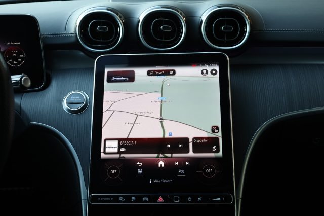 MERCEDES-BENZ C 300 usata, con Bluetooth