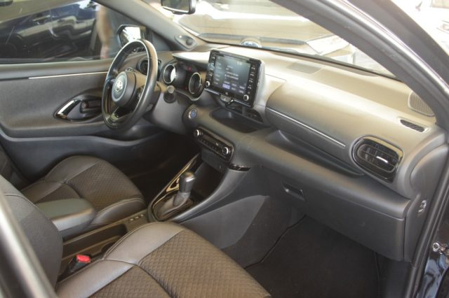 TOYOTA Yaris usata, con Controllo trazione