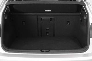 VOLKSWAGEN Golf usata, con ESP