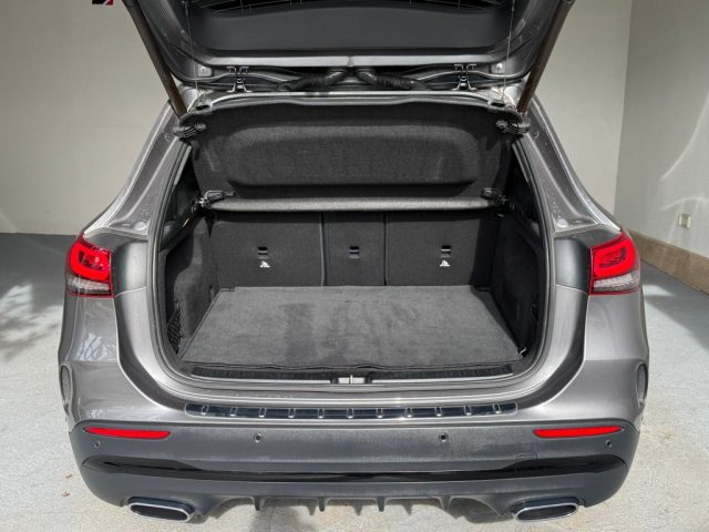 MERCEDES-BENZ GLA 200 usata, con Climatizzatore