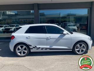 AUDI A1 usata, con Autoradio