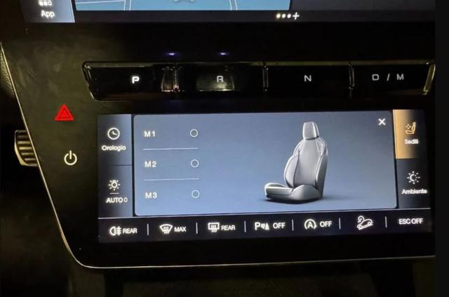 MASERATI Grecale usata, con Autoradio