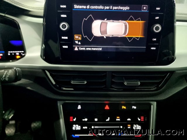 VOLKSWAGEN T-Roc usata, con Sedili riscaldati