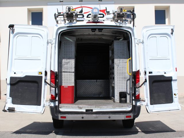 FORD Transit usata, con Autoradio