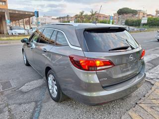 OPEL Astra usata, con Airbag laterali