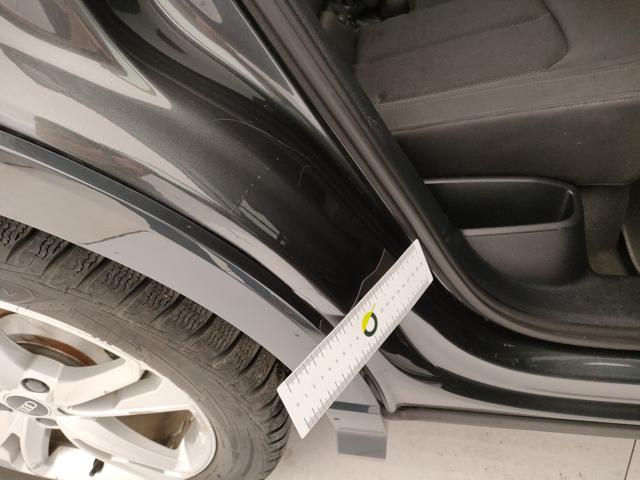 AUDI Q3 usata, con Sensori di parcheggio anteriori