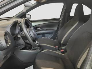 TOYOTA Aygo X usata 8