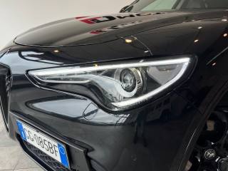 ALFA ROMEO Stelvio usata, con Fari Xenon