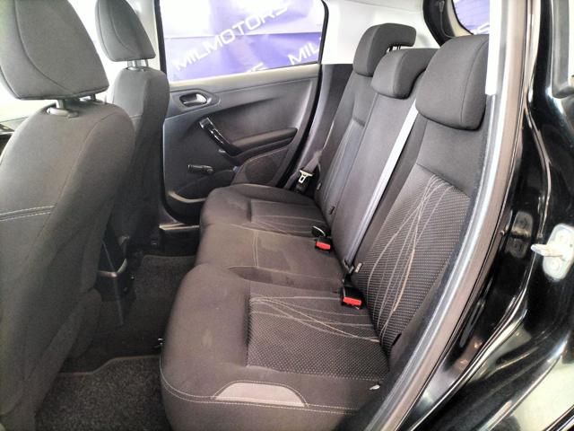 PEUGEOT 208 usata, con Airbag testa