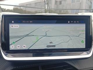 PEUGEOT 2008 usata, con Controllo automatico clima